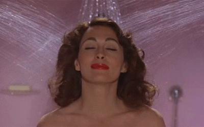 你们那管洗澡搓下来的泥叫什么？我们这叫“人渣”