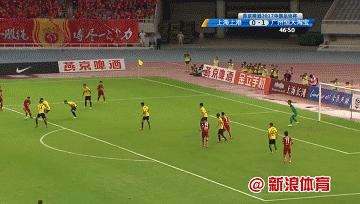 武磊倒钩爆头,武磊倒钩爆头于汉超