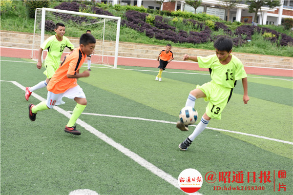 昭通市昭阳区双河小学足球队2017,六安双河中学足球队