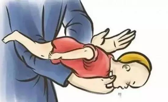 刚出生婴儿满身针孔,婴儿满身针孔性命垂危