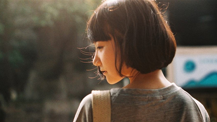 离婚后找了一个有钱男人，婚礼上收到一条短信，我逃掉了婚礼