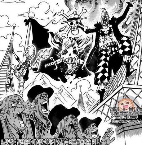 海贼王漫画扉页娜美,海贼王漫画娜美初登场