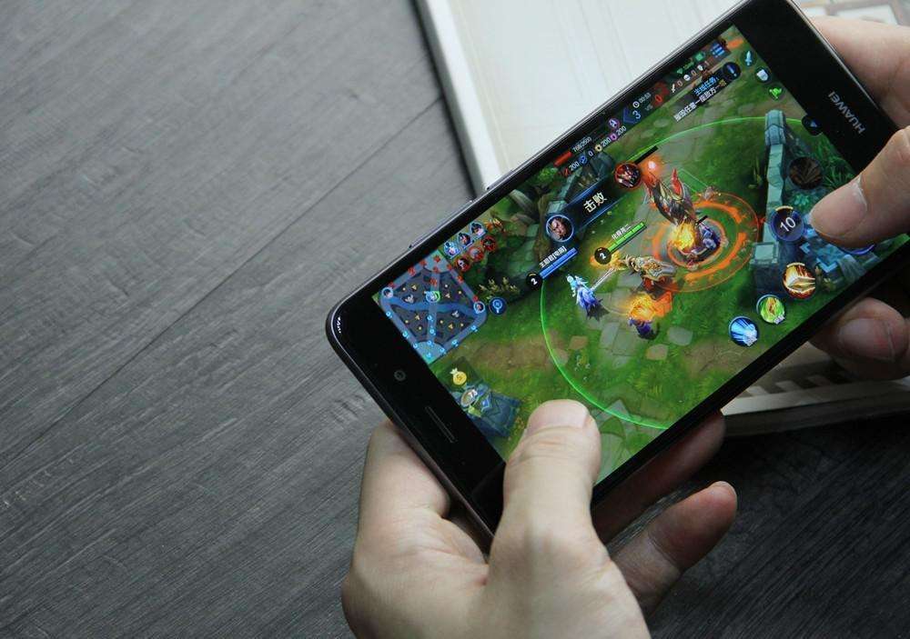 华为畅享7怎么样好用吗,华为畅享7是落后机型吗