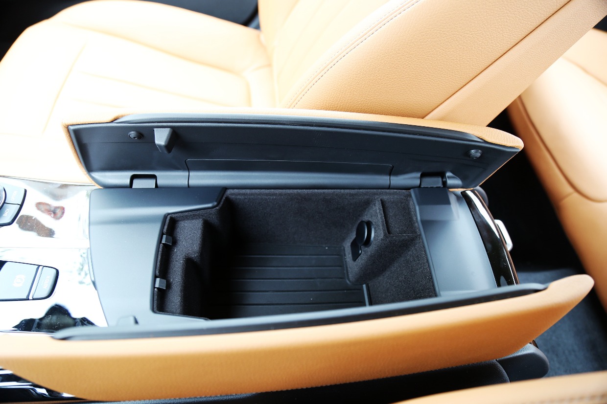 宝马5系528li上市特别版几驱,宝马5系528li上市特别版区别