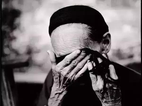 一寸山河一寸血60句经典语句,一寸山河一寸血历史不该被遗忘