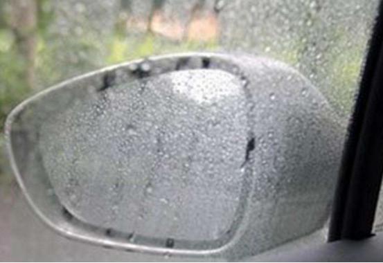 下雨天就爱捡肥皂，不是搞基就是老司机