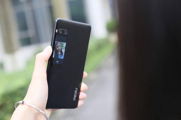 全面屏只有努比亚能做到更出色,全面屏真的好看吗