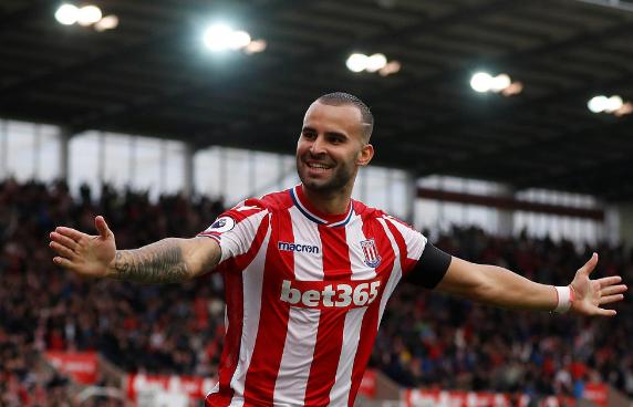 铁打的温格,泥做的阿森纳,墙都砌不起来,就气温格