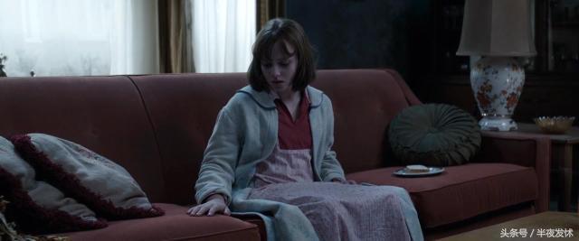 图解电影《招魂2》｜恶鬼折磨萝莉的一百种方法，被吓到漏尿