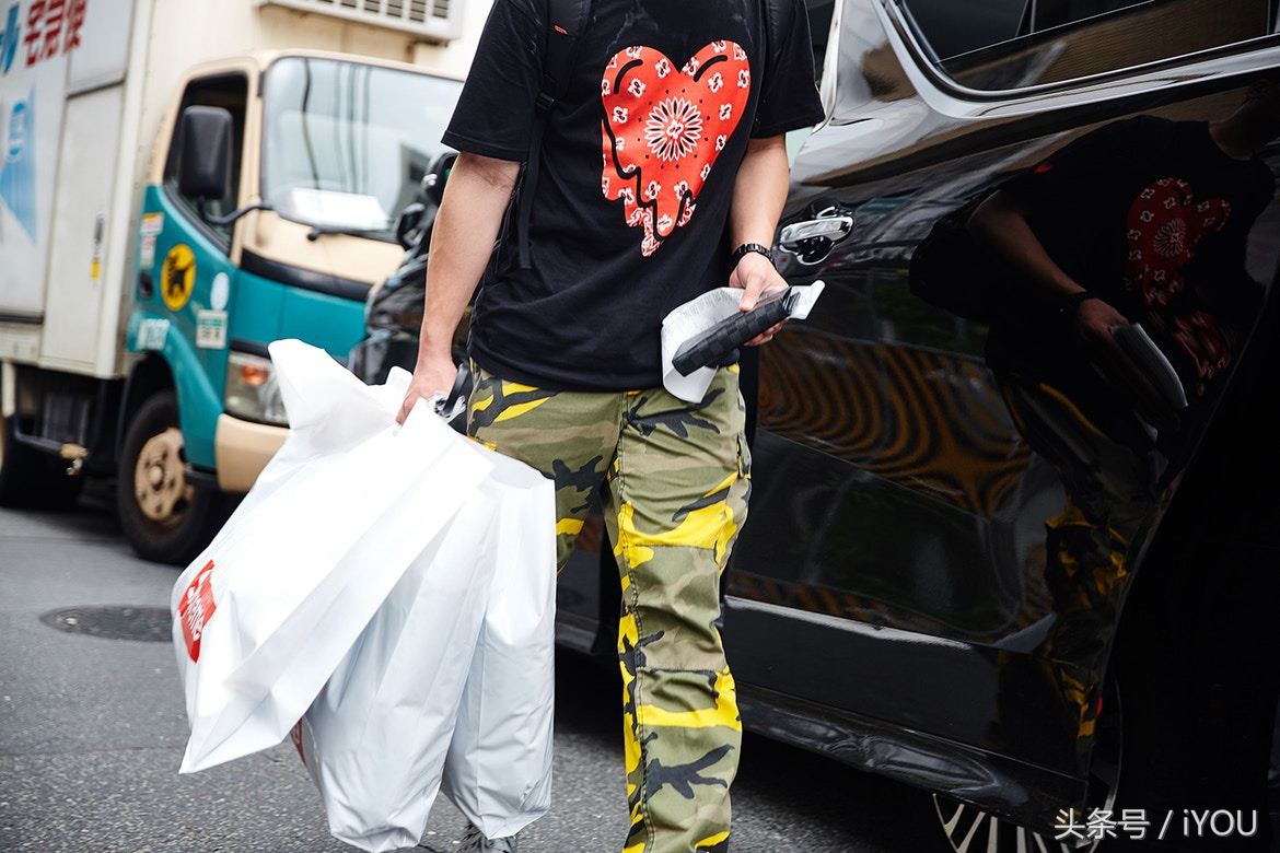 supreme17fw全黑卫衣,supremefw17