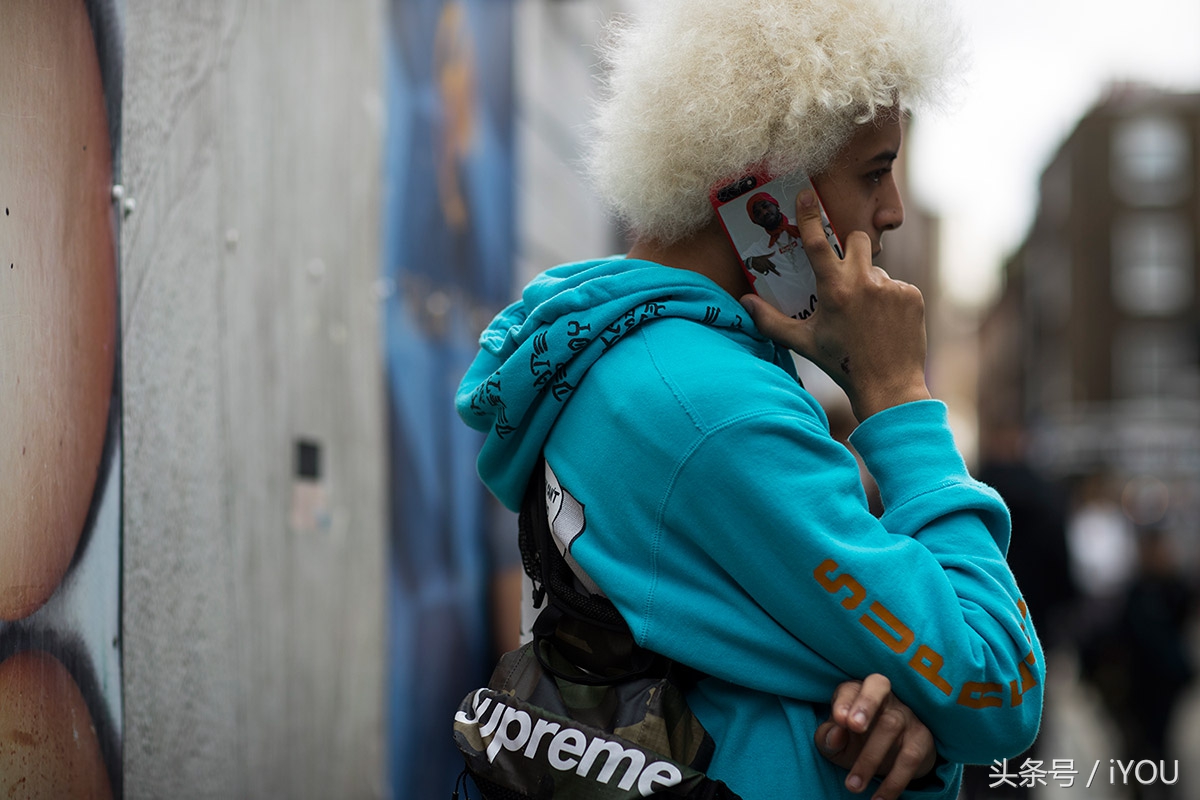 supreme17fw全黑卫衣,supremefw17