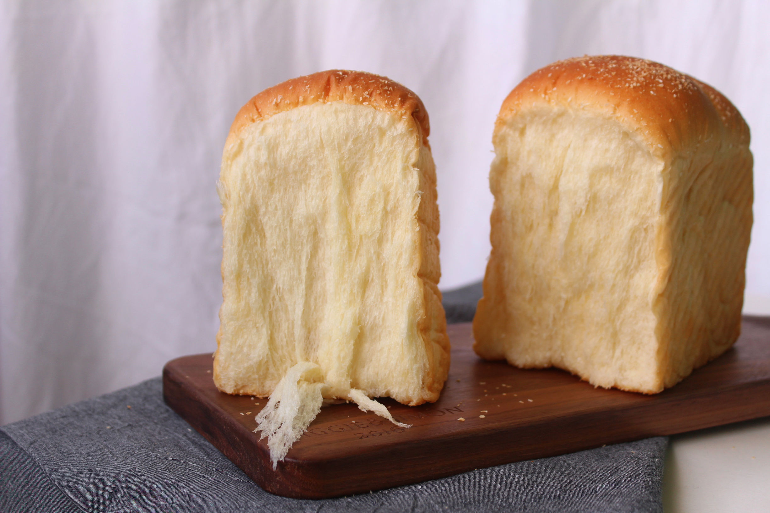 现烤松软的吐司奶香味十足,怎样制作柔软拉丝的吐司