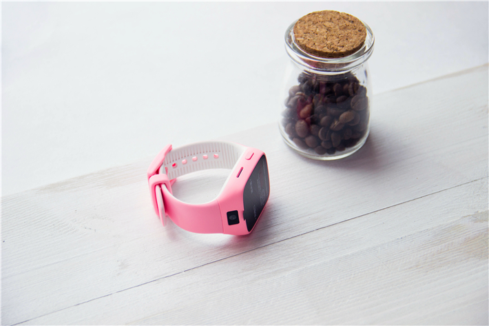 360儿童手表6c如何装卡,36010x儿童电话手表和小米6c区别