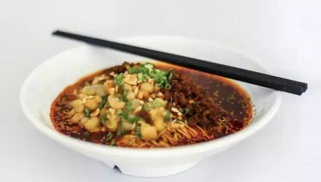 武汉最有人气美食城,武汉步行街美食推荐排行榜