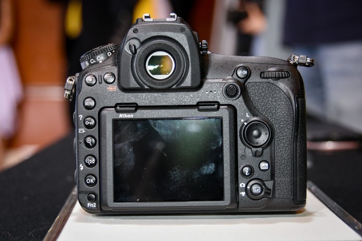 尼康d850还是高端单反的佼佼者吗,4575万像素全幅单反尼康d850单机