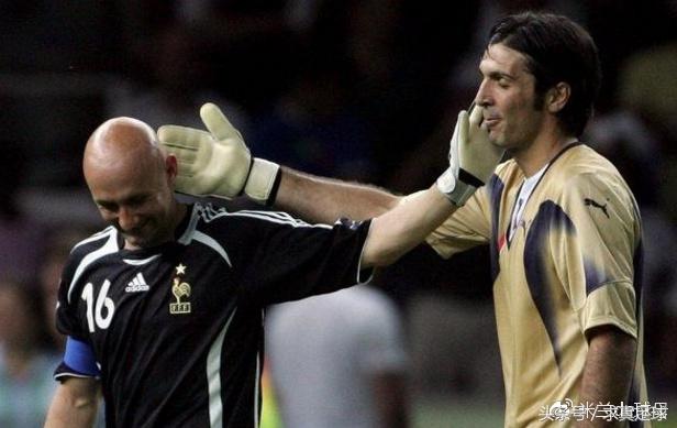 意大利布冯千场里程碑,意甲最佳球员布冯