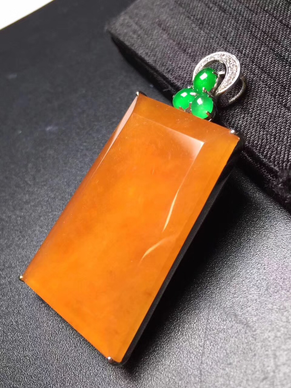 翡翠干货分享第五期,黄色翡翠有收藏价值吗