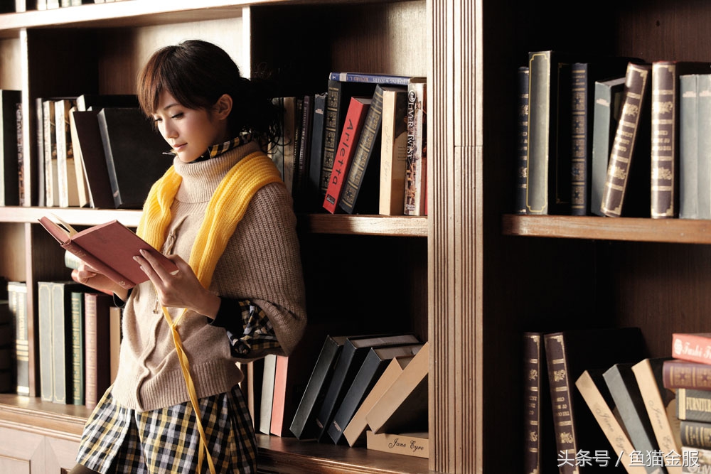 等老娘有钱了也要去买一双高跟鞋,等老娘有钱了买两台车