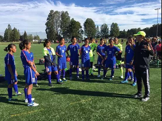 一群最燃的中国小女孩,在挪威狂灌61个球,教练喊“不要再进了