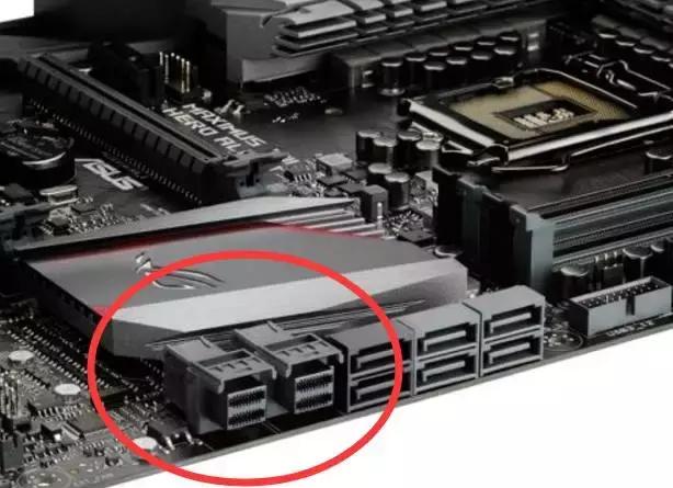 电脑硬盘都有什么接口,电脑硬盘的几种接口类型图解