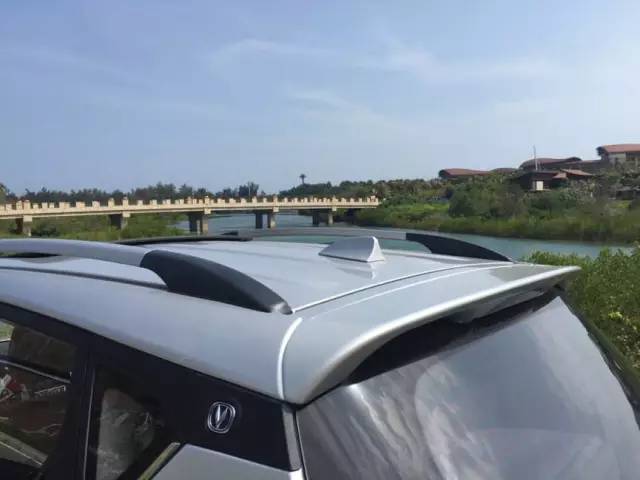 长安cs352016款1.6自动尊贵型,2016款长安cs35优缺点