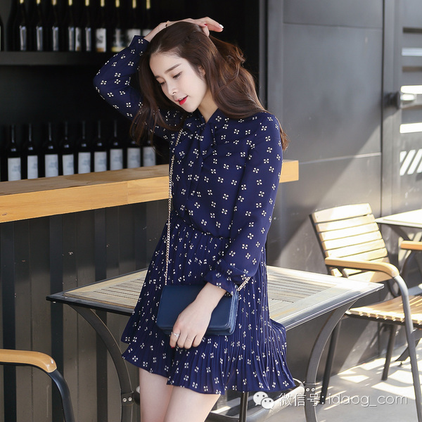 有一种迷人的雪纺裙,减龄碎花雪纺裙