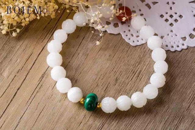 砗磲玩久了以后会有什么变化,砗磲放久了出现了黄点