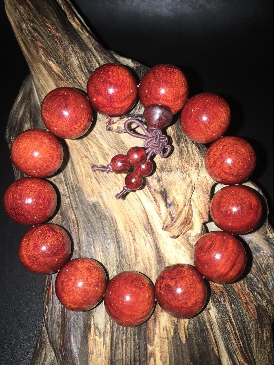 适合养生的文玩手串,对自己身体有益的文玩手串