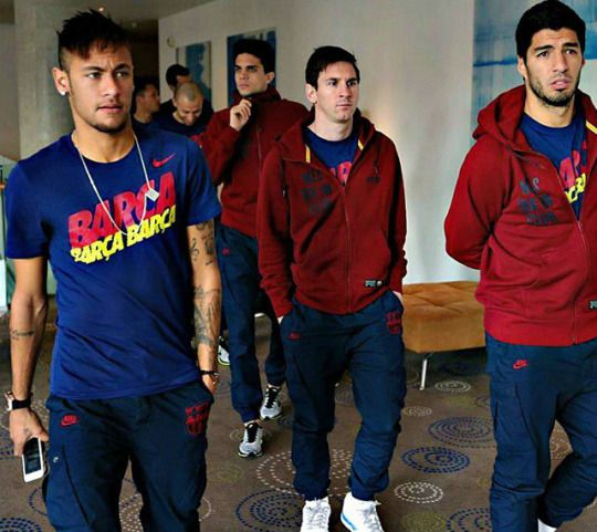 msn三叉戟时的巴萨阵容,巴萨msn和利物浦三叉戟