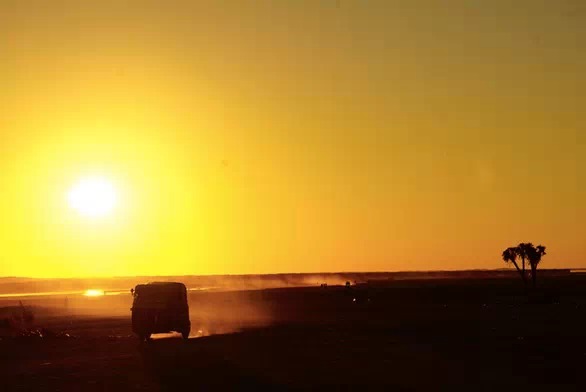 北石:在非洲苏丹被请到警察局过夜是怎样的体验