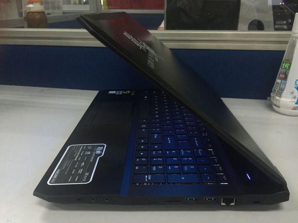 gtx1650笔记本战神z8,神舟战神z8i511260h和i711260h哪个好