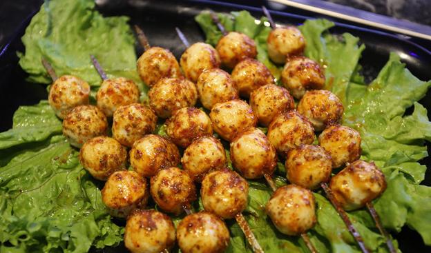 吐血编辑，三亚所有吃的都在这儿了，不吃也来瞧一瞧啦。