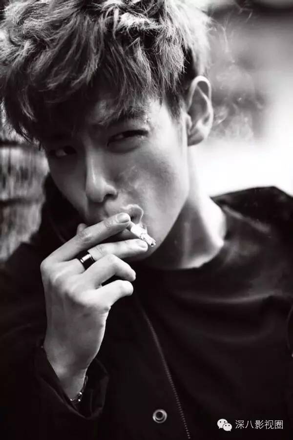 欧巴乱扔烟头,真的不只是砸到花花草草的小问题哟