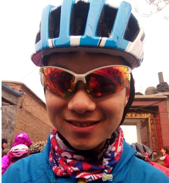 东阿小伙结婚,淮南小伙骑自行车接亲