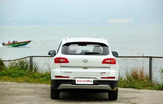 瑕不掩瑜砥砺前行,北汽幻速s6评测视频