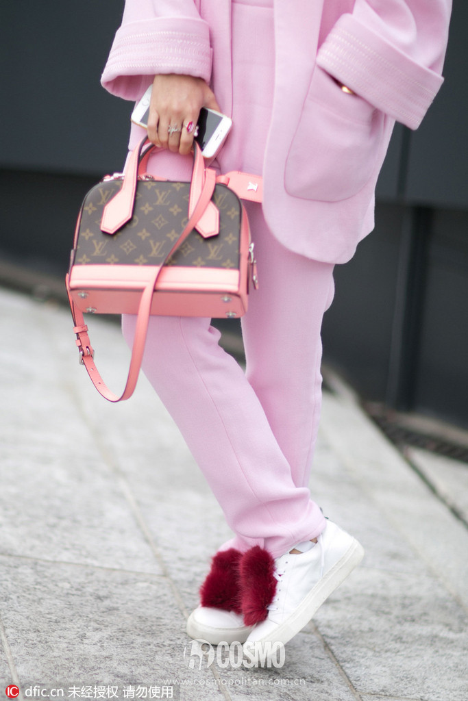 这有100个最时髦的包,男票爱不爱你就看这篇了