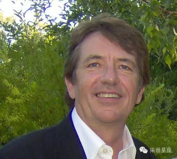 想过学习占星吗？这有一份柒爸整理的占星书单