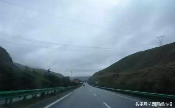 青海小车高速收费标准最新,开车拦路收费标准