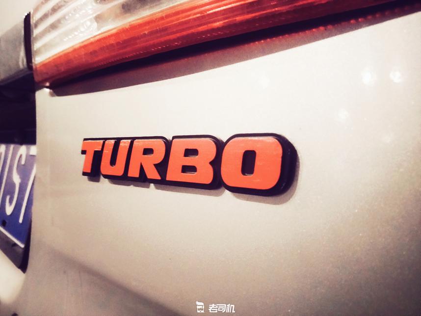 后驱五菱宏光爆改,爆改的五菱宏光竟然能上天