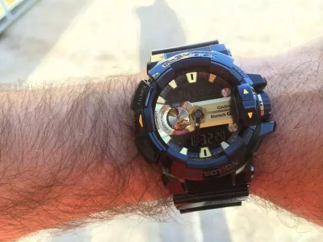 好看又百搭的卡西欧,阿玛尼好还是卡西欧好