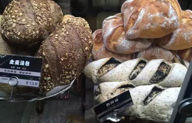 武汉最有人气美食城,武汉步行街美食推荐排行榜