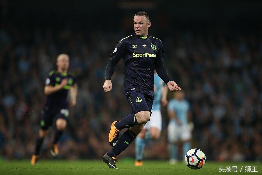 愿你出走半生归来仍是少年出处,愿你出走半生归来仍是少年董卿