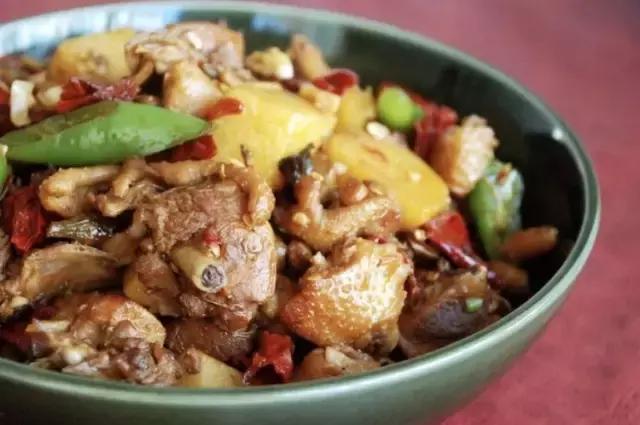 鸡死亡的原因有哪几种,鸡的各种死因及图片