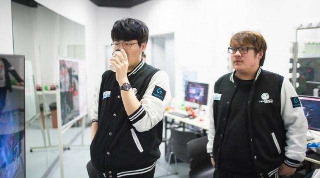 kid参加姿态生日,lol姿态早期比赛