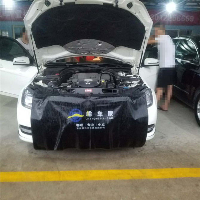 都说养车难养车吧,15万公里的c200值得买吗