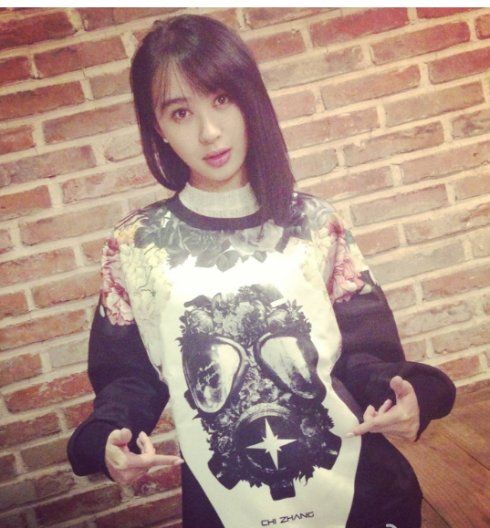 十大女星赵丽颖,赵丽颖张馨予谁厉害