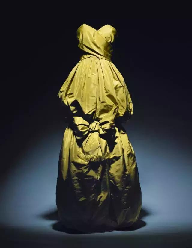 dior艺术之旅,dior展览墨尔本