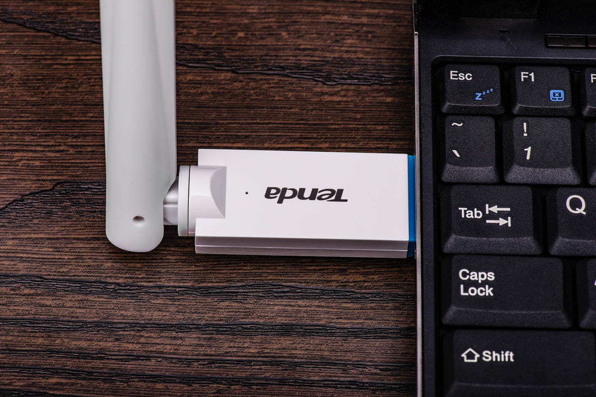 无线网卡和wifi哪个更稳定,台式机用什么无线网卡稳定