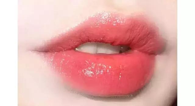 今年最热门的口红是哪几款,2016最火口红品牌