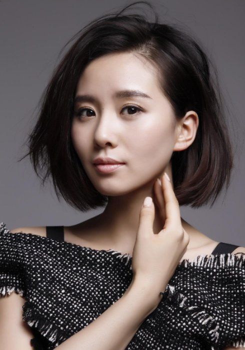 十大女星赵丽颖,赵丽颖张馨予谁厉害